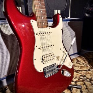 Squier Stratocaster – Metallic Red, Rosewood Fingerboard, HSS Pickup Configuration
